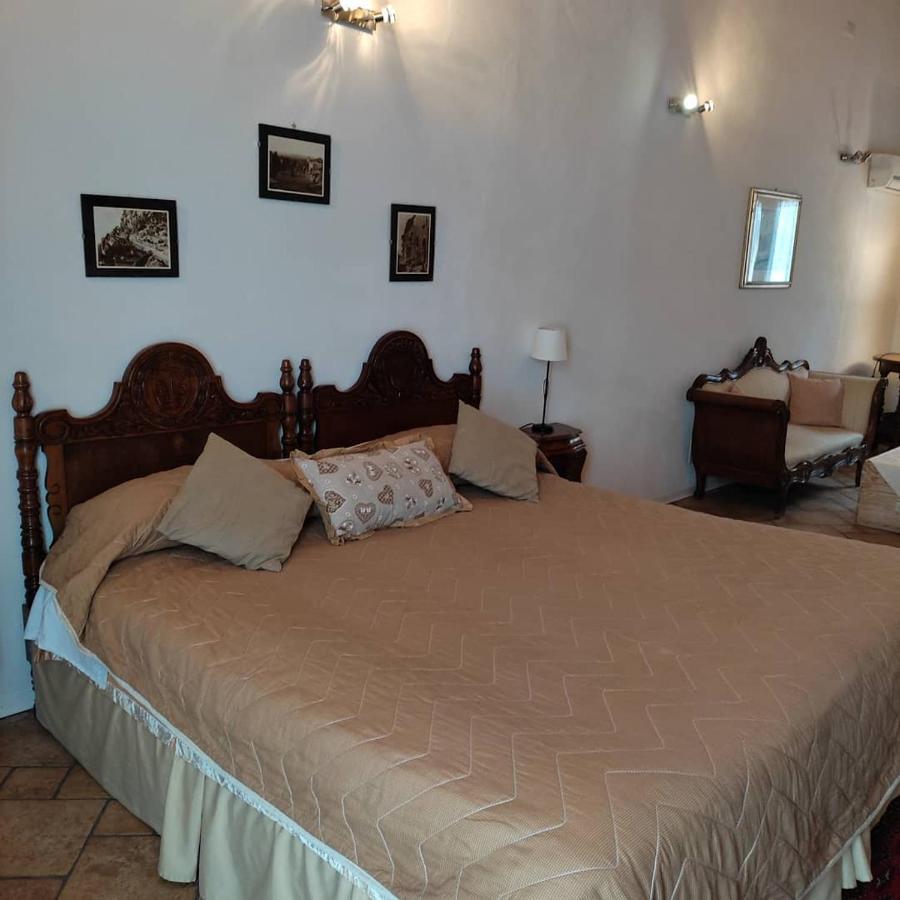 Rosa Thea Suite Taormina Buitenkant foto
