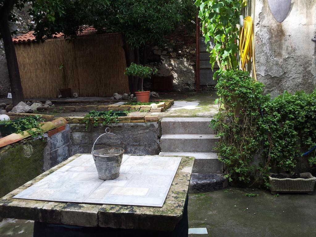 Rosa Thea Suite Taormina Buitenkant foto